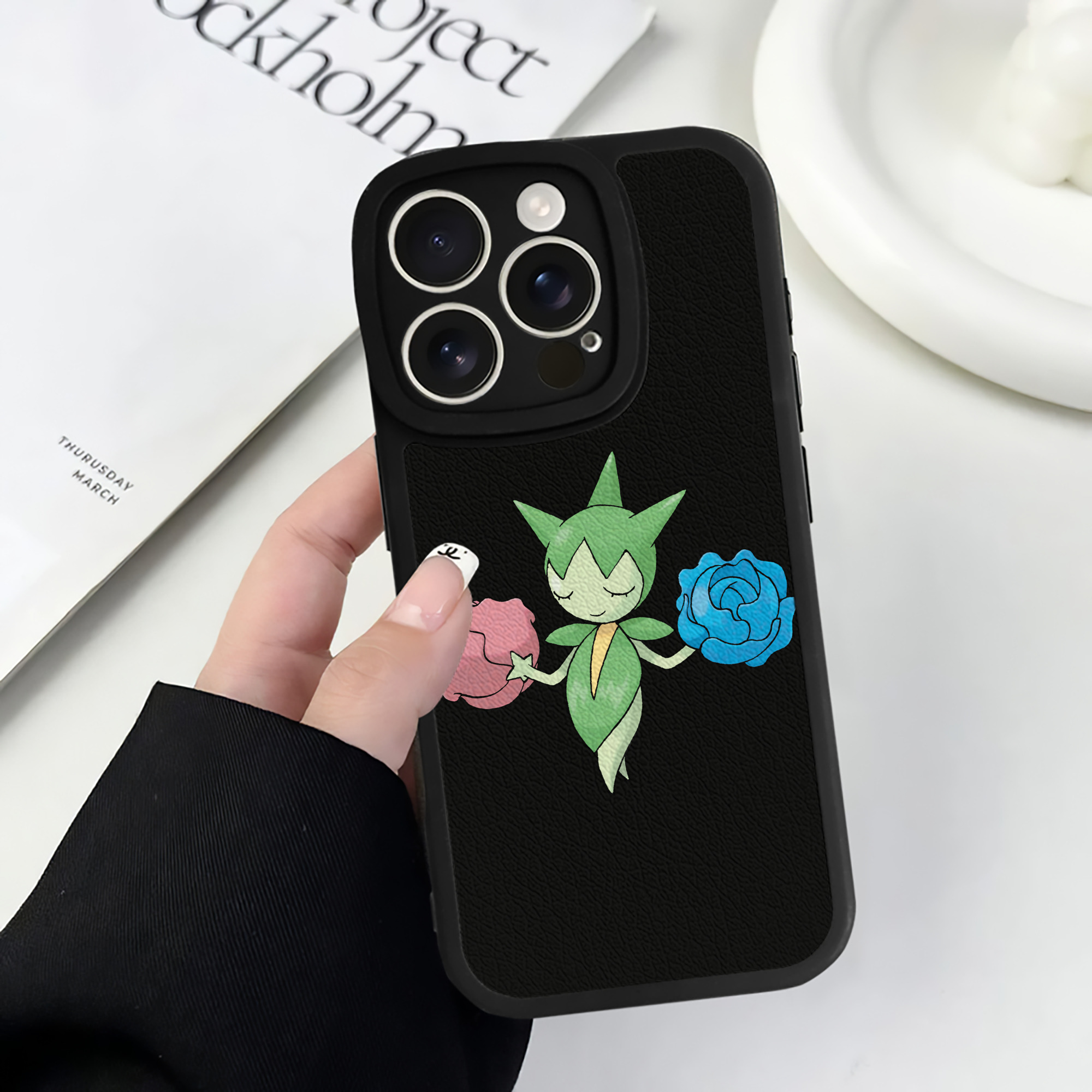 （画像用） ポケットモンスター Pokémon 【iPhone 16シリーズ対応】シリコンスマホケース（レザー調） 材質：シリコン